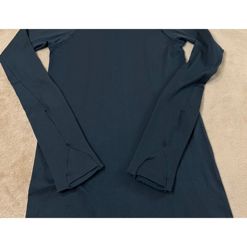 Lululemon Swiftly Tech Long Sleeve 2.0 Shirt Women's Navy Blue Crewneck  EUC